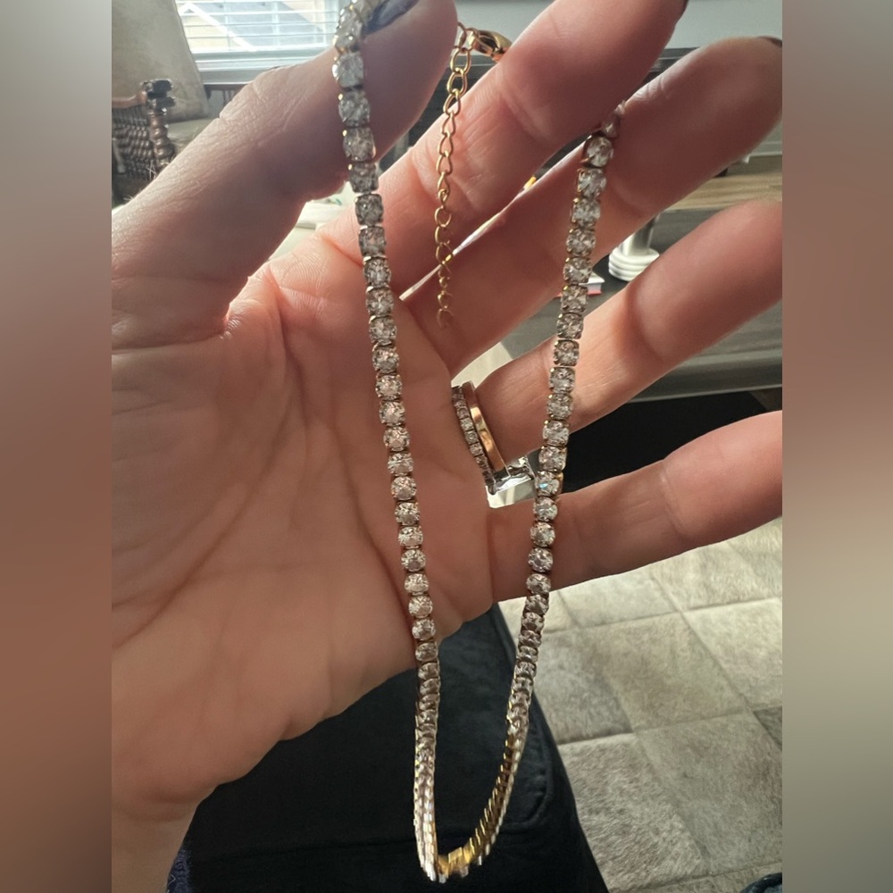 Ellie Vail tennis necklace